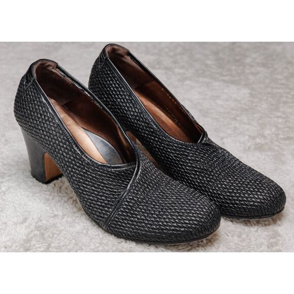 Taryn Rose Black Leather Retro Heels Pumps Womens Size US 8.5 EU 39.5 - Picture 1 of 15